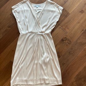 DVF stunning cocktail dress